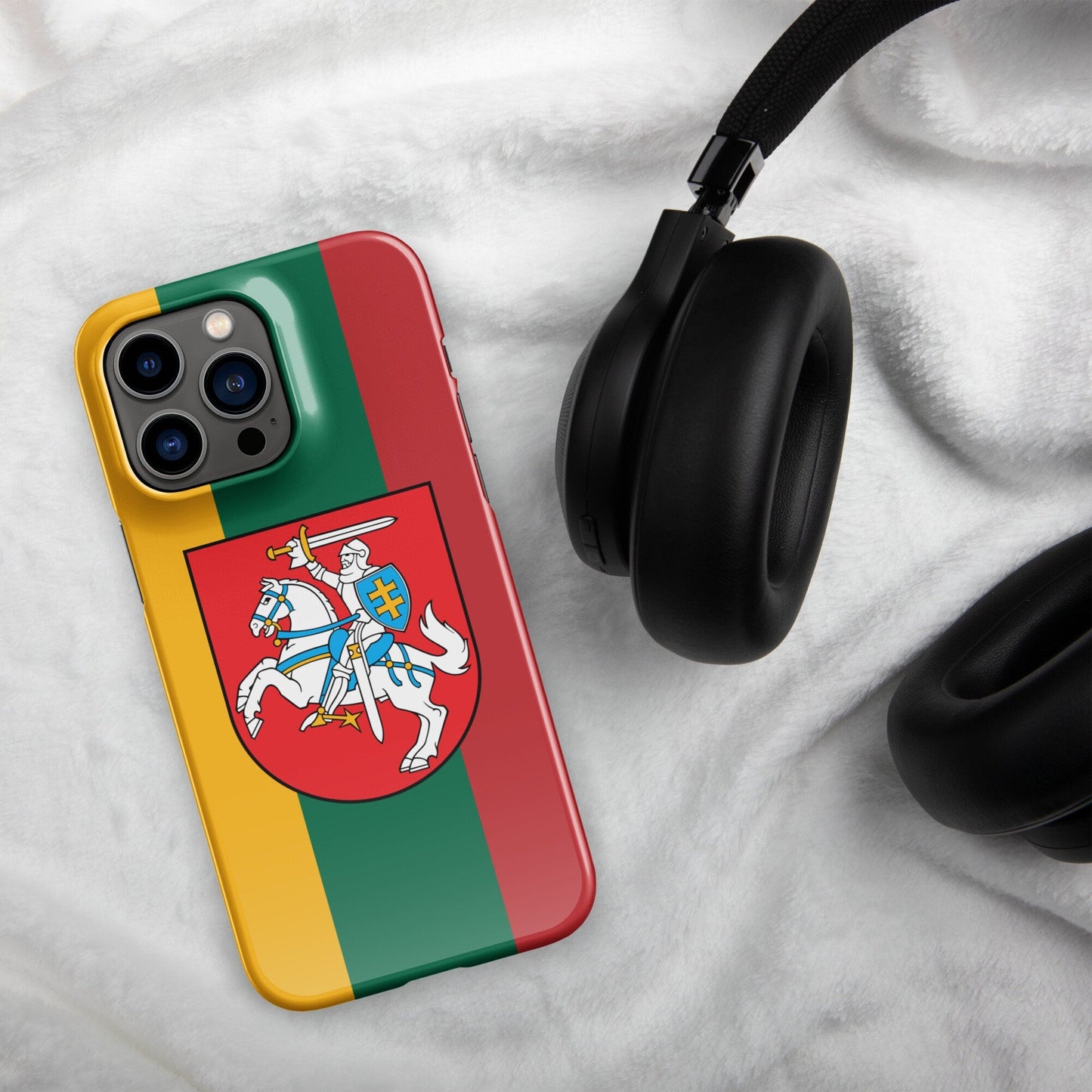 Lithuania Flag | Aesthetic Phone Case | iPhone 15 Pro Max | Patriotic Phone Case | Tough Case - Raiden Gate Design