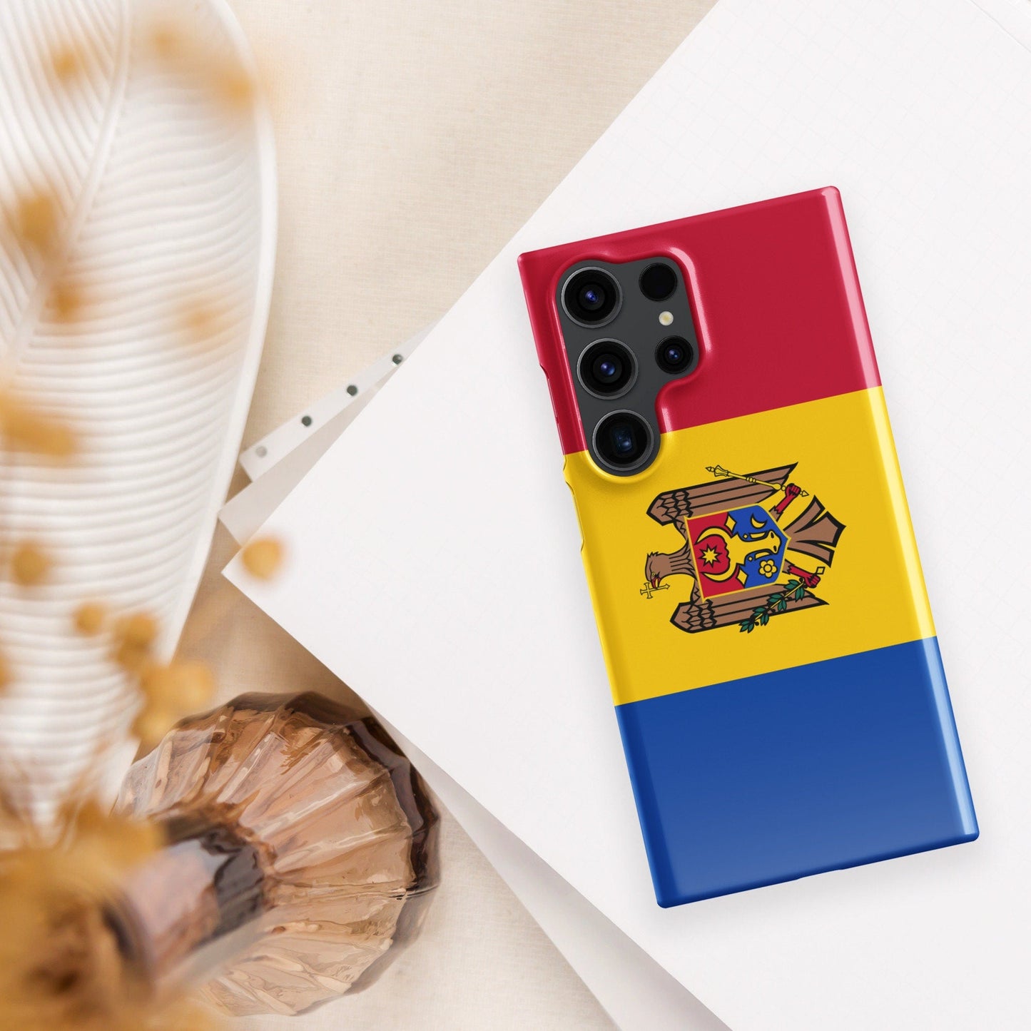 Moldova Flag Samsung Galaxy Phone Case for Samsung S24 and Samsung S23 for Patriots - Raiden Gate Design