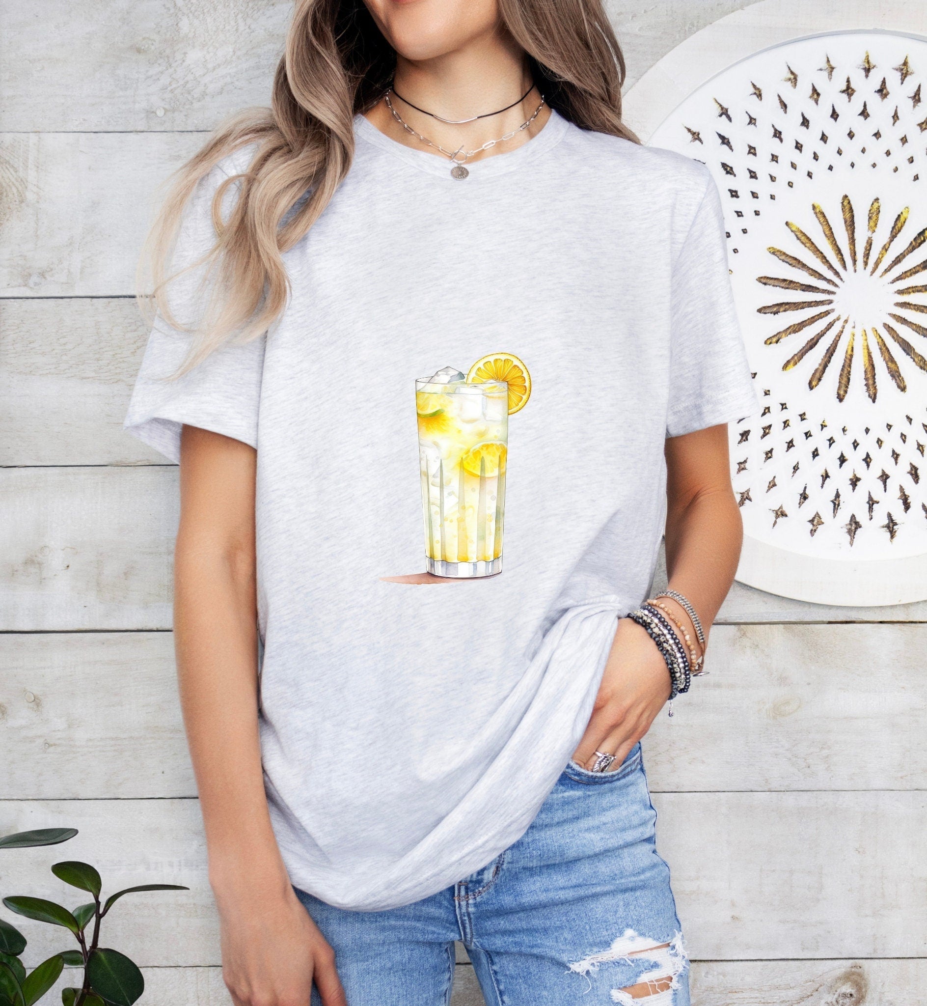 Ramos Gin Fizz Groom or Bride Cocktail Bar Shirt - Minimalist Aesthetic T-Shirt for Bachelor or Hen Party - Fun and Chic Design - Raiden Gate Design