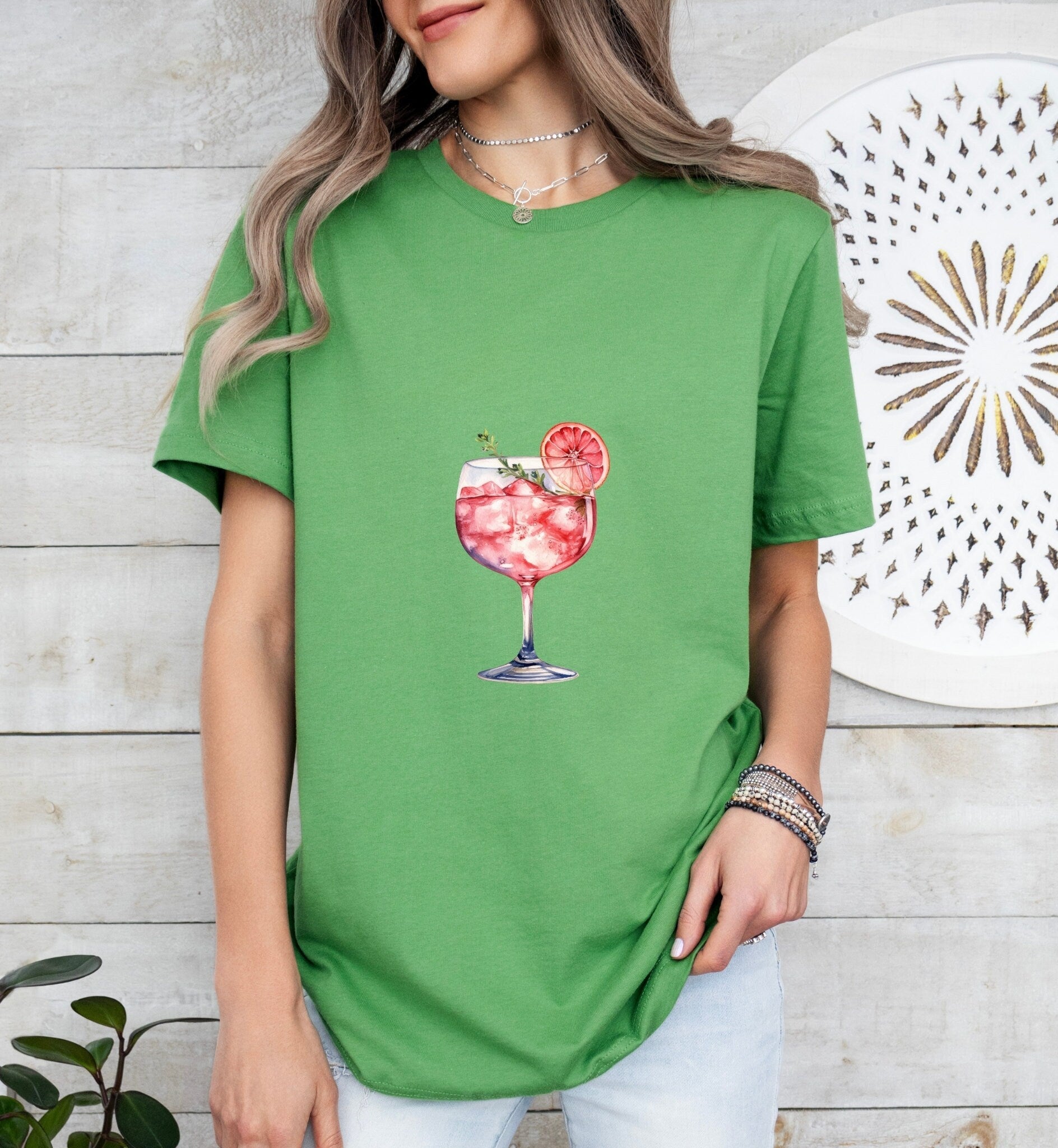 Rose Cocktail Groom or Bride Cocktail Bar Shirt - Minimalist Aesthetic T-Shirt for Bachelor or Hen Party - Fun and Chic Design - Raiden Gate Design