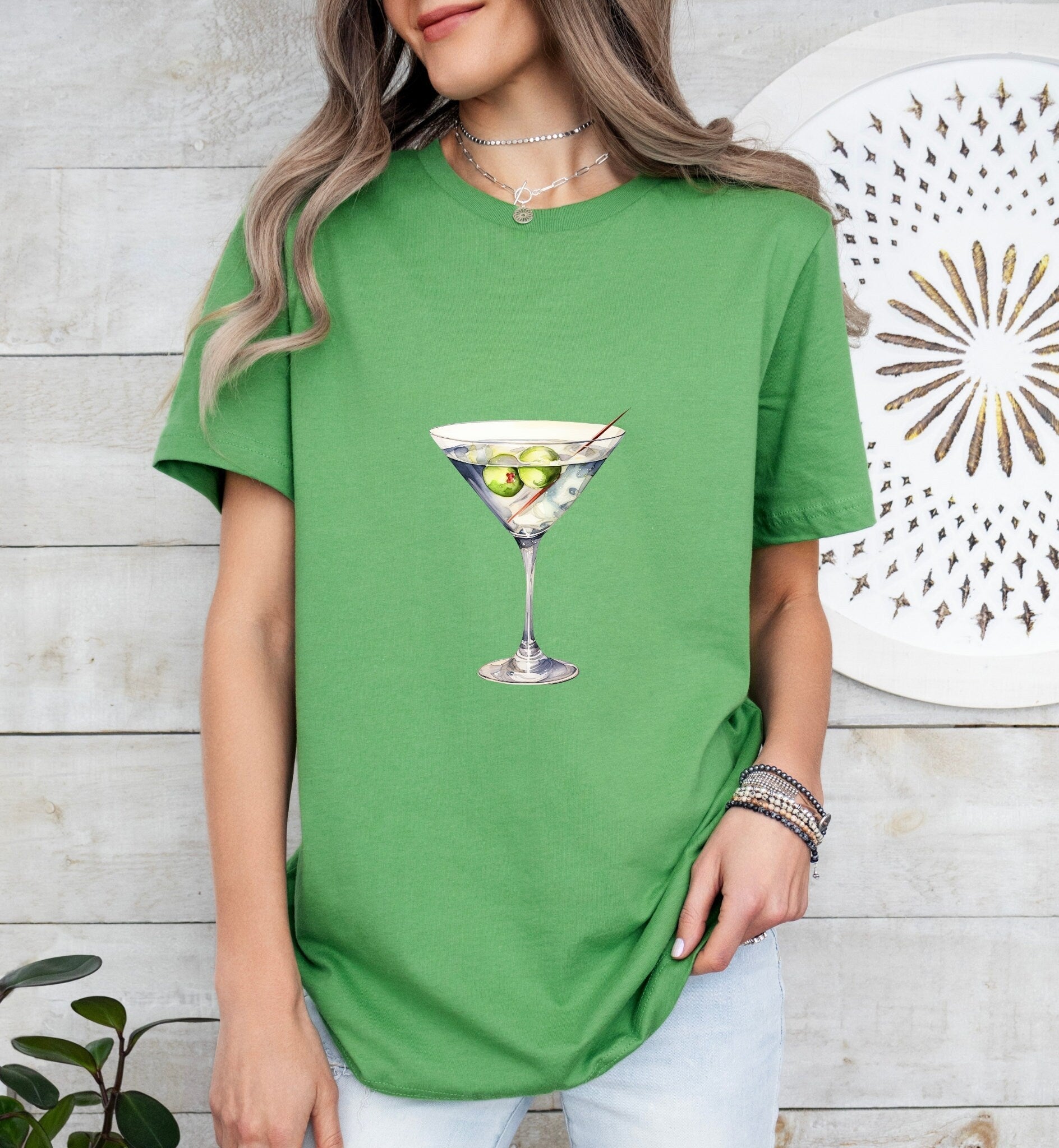 Tequini Cocktail Groom or Bride Cocktail Bar Shirt - Minimalist Aesthetic T-Shirt for Bachelor or Hen Party - Fun and Chic Design - Raiden Gate Design